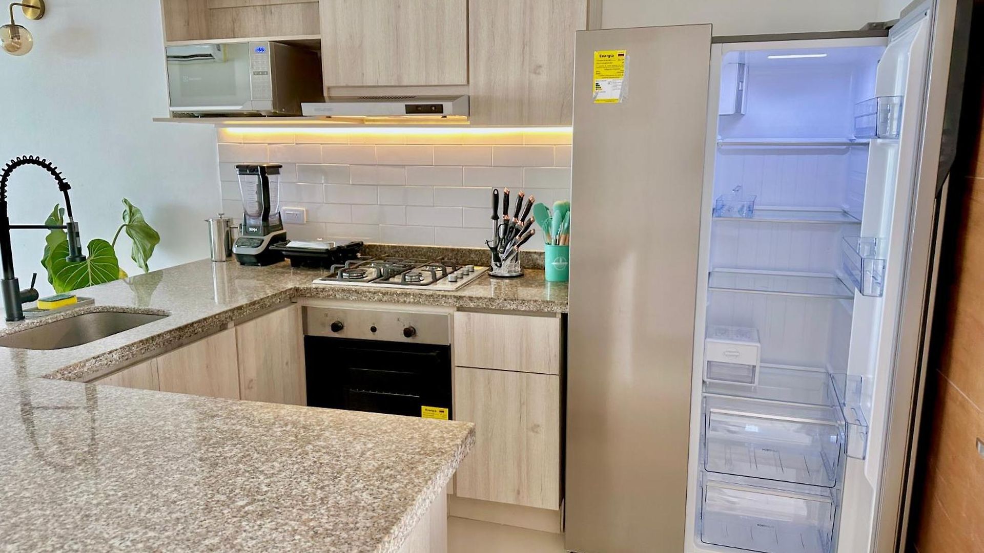 Apartamento By Calamari Homes - Altamar 27b1 Near Walled Cartagena