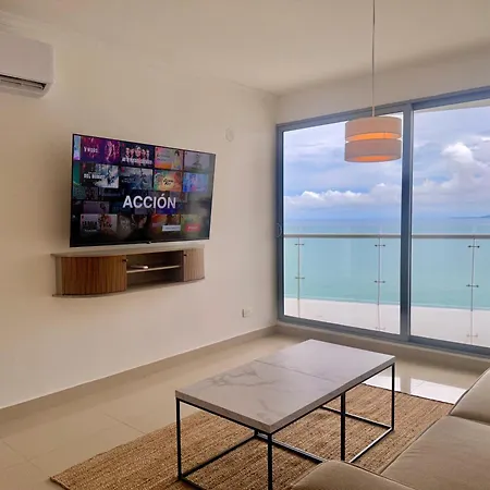 By Calamari Homes - Altamar 27b1 Near Walled Apartment *