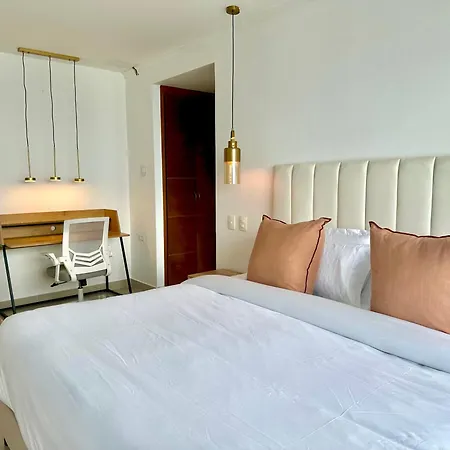 Apartment By Calamari Homes - Altamar 27b1 Near Walled *