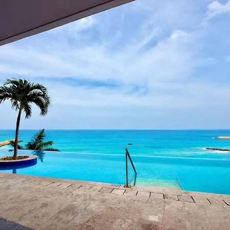 By Calamari Homes - Altamar 27b1 Near Walled